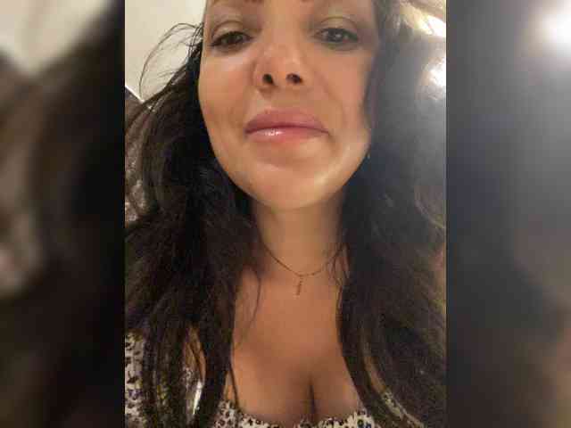 ProstoLolkaXXX webcam