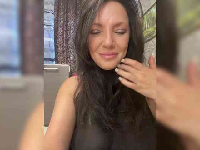 ProstoLolkaXXX webcam
