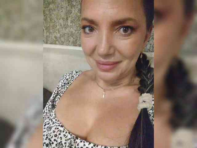 ProstoLolkaXXX webcam