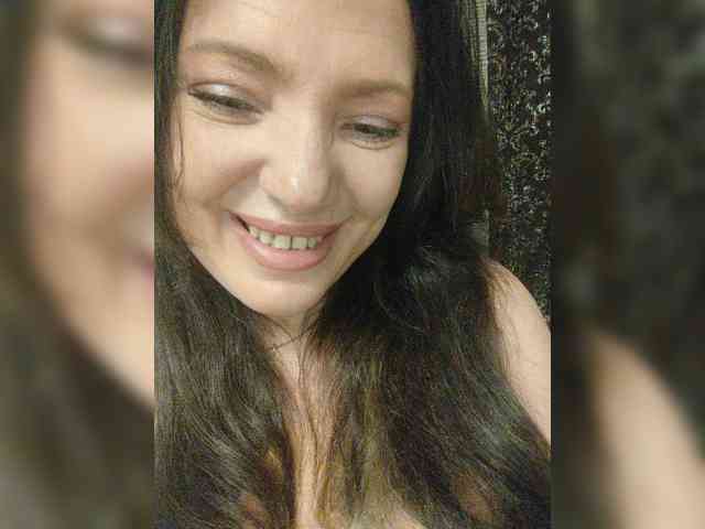 ProstoLolkaXXX webcam