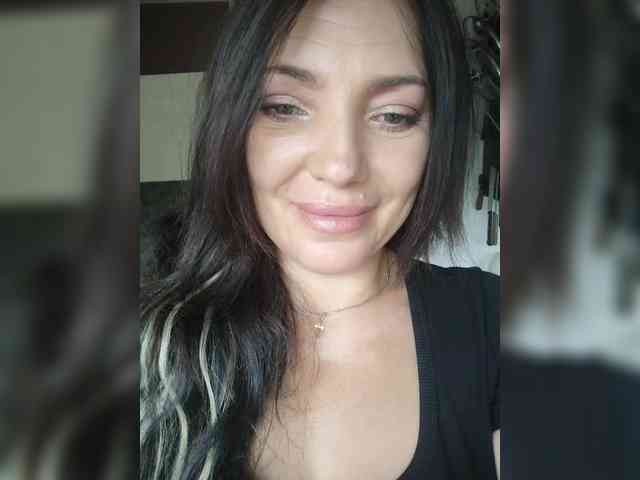 ProstoLolkaXXX webcam