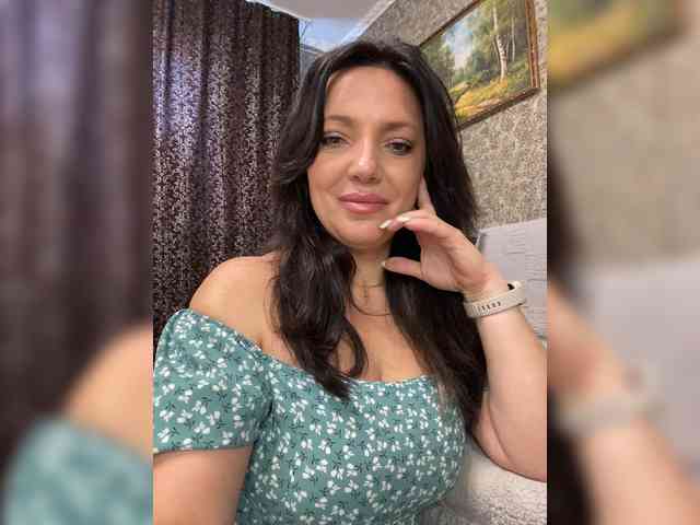 ProstoLolkaXXX webcam