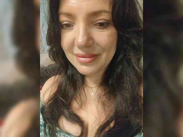 ProstoLolkaXXX webcam