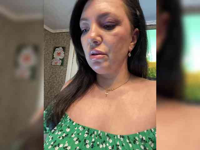 ProstoLolkaXXX webcam