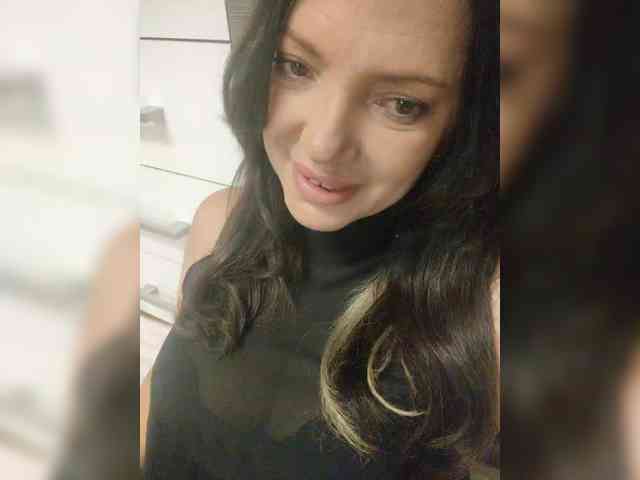 ProstoLolkaXXX webcam