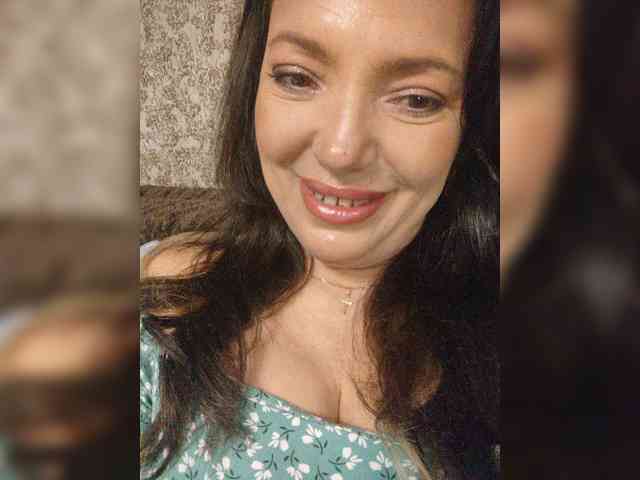 ProstoLolkaXXX webcam