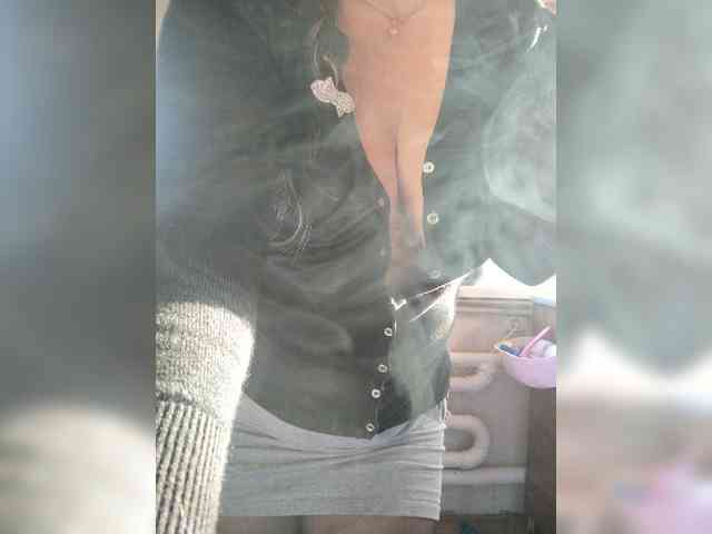 ProstoLolkaXXX webcam