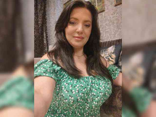 ProstoLolkaXXX webcam