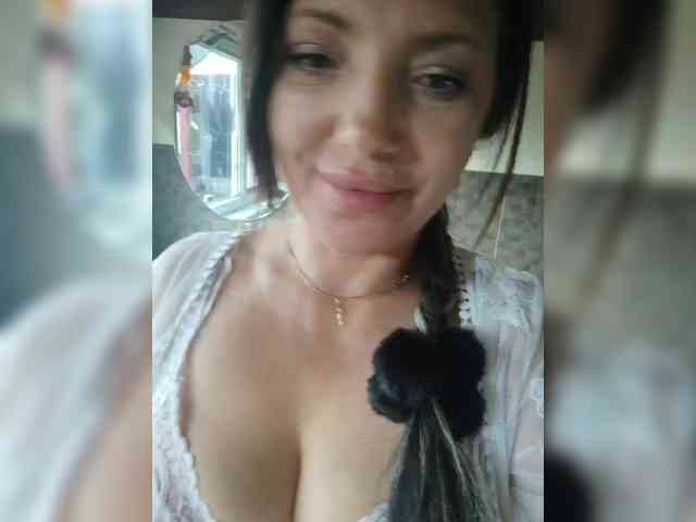 ProstoLolkaXXX webcam