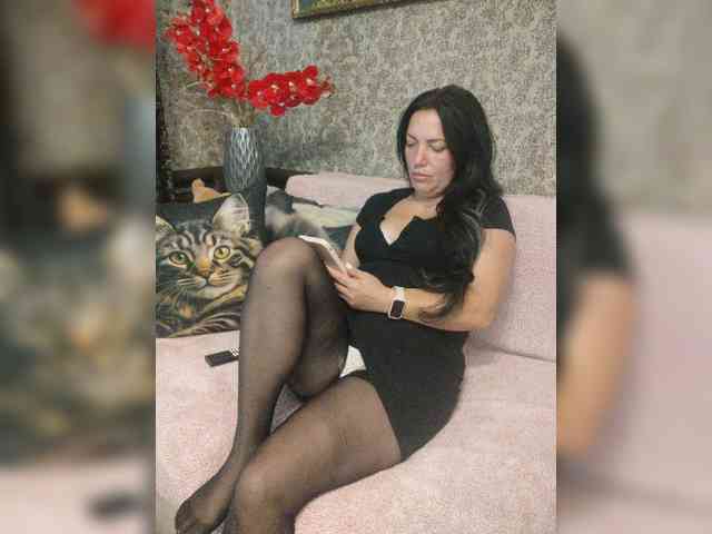 ProstoLolkaXXX webcam