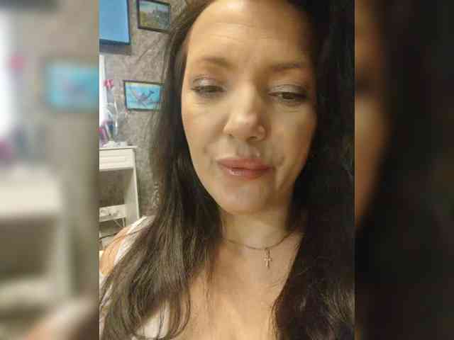 ProstoLolkaXXX webcam