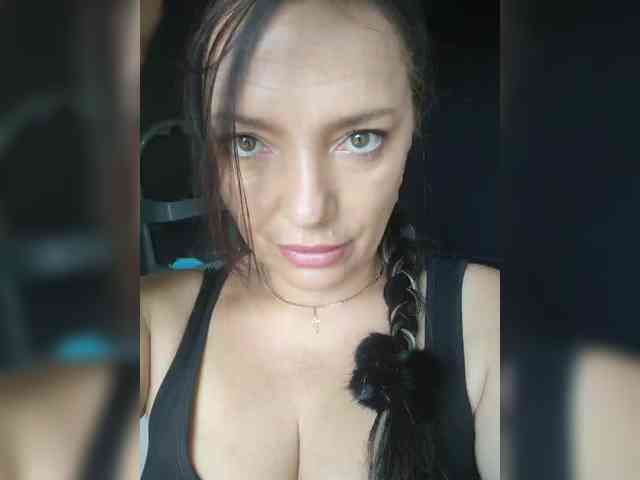 ProstoLolkaXXX webcam