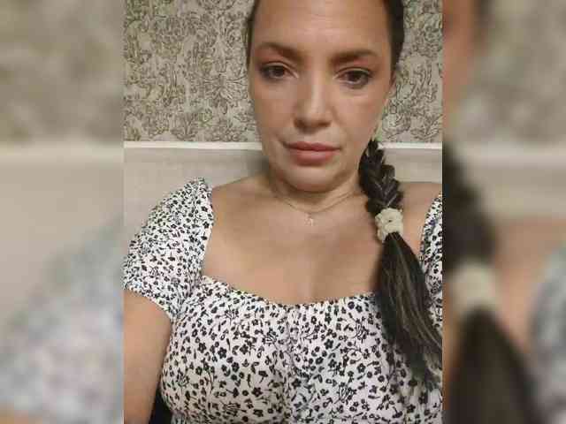 ProstoLolkaXXX webcam