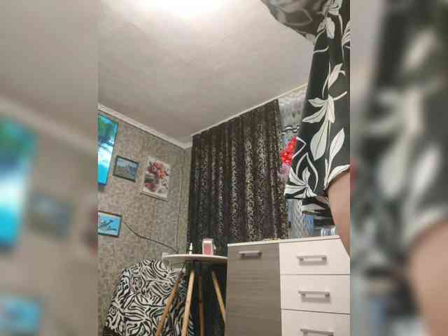 ProstoLolkaXXX webcam