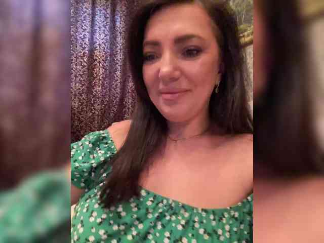 ProstoLolkaXXX webcam