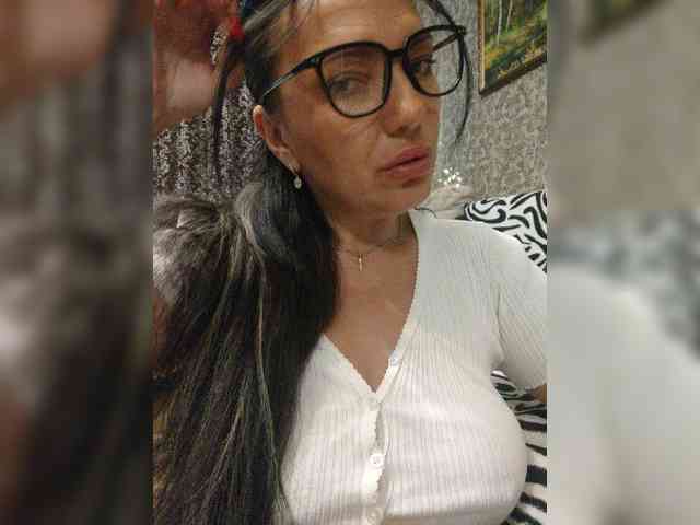 ProstoLolkaXXX webcam
