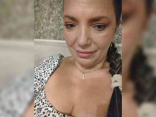 ProstoLolkaXXX webcam