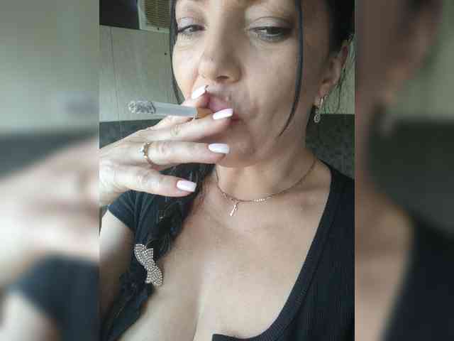 ProstoLolkaXXX webcam
