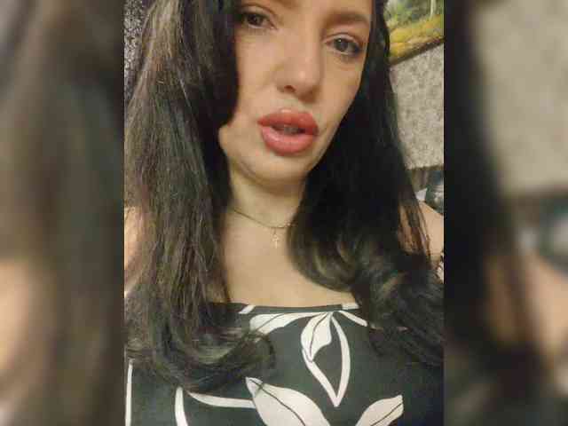 ProstoLolkaXXX webcam