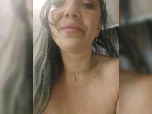 ProstoLolkaXXX webcam