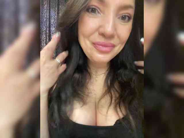 ProstoLolkaXXX webcam