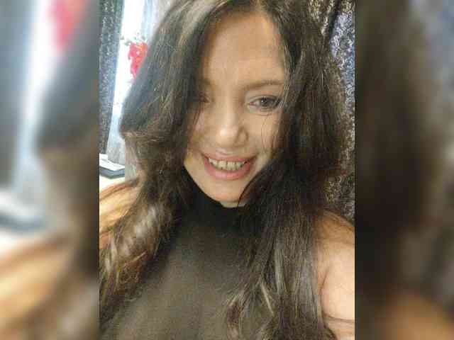 ProstoLolkaXXX webcam