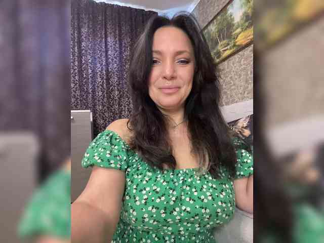 ProstoLolkaXXX webcam