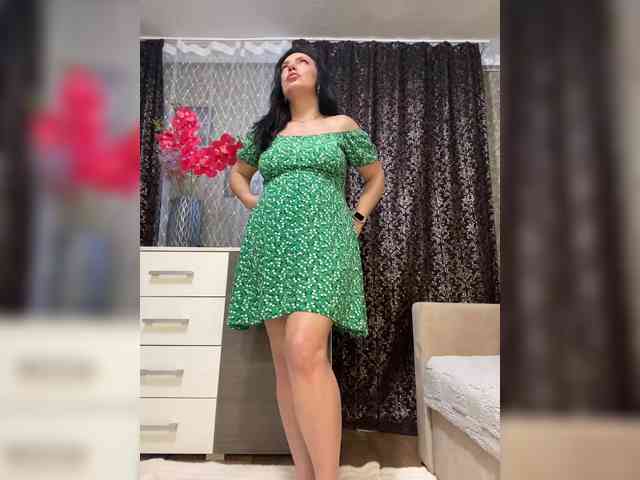 ProstoLolkaXXX webcam