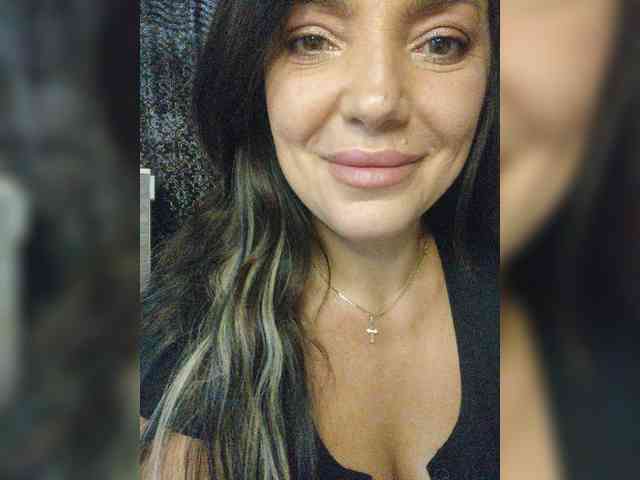 ProstoLolkaXXX webcam