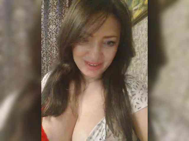 ProstoLolkaXXX webcam