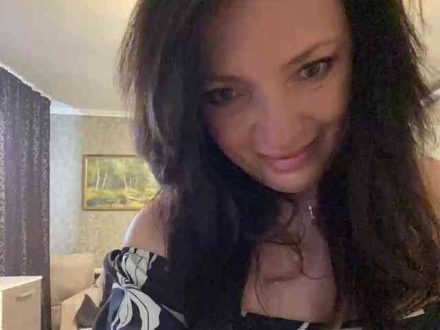 ProstoLolkaXXX webcam