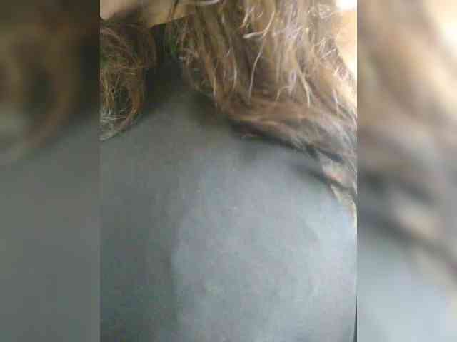 ProstoLolkaXXX webcam