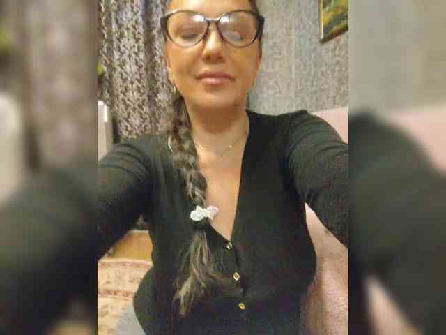 ProstoLolkaXXX webcam