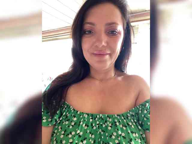 ProstoLolkaXXX webcam