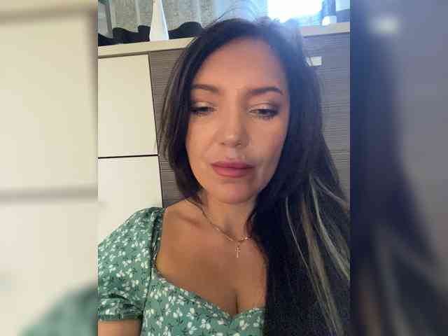 ProstoLolkaXXX webcam