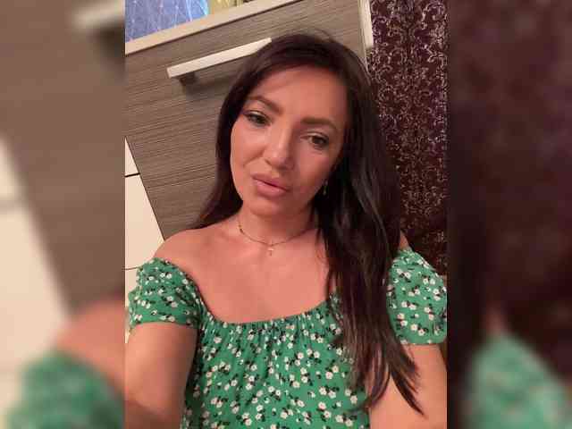 ProstoLolkaXXX webcam