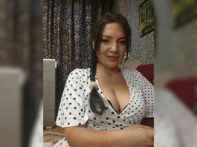 ProstoLolkaXXX webcam