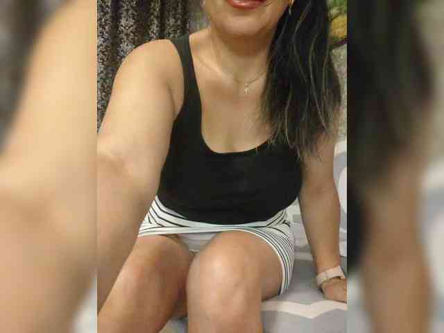 ProstoLolkaXXX webcam