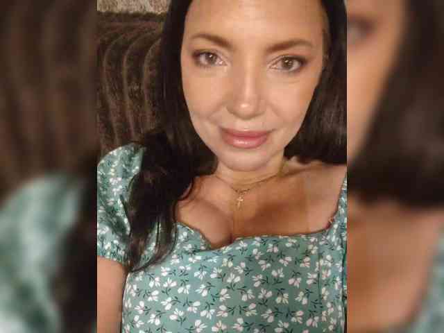 ProstoLolkaXXX webcam