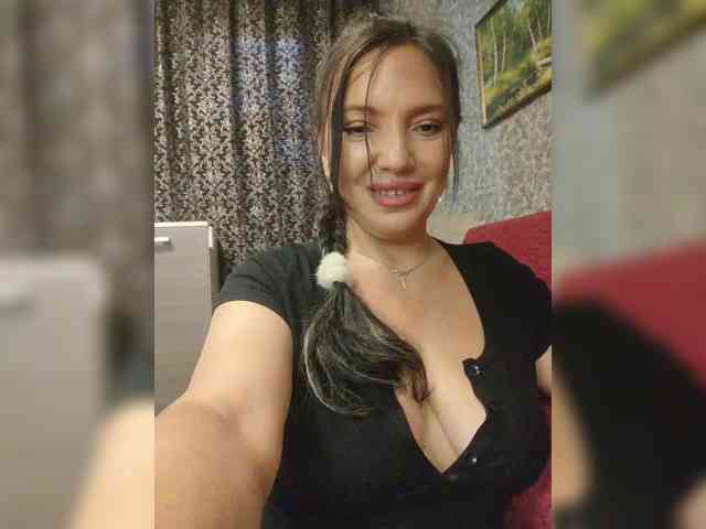 ProstoLolkaXXX webcam