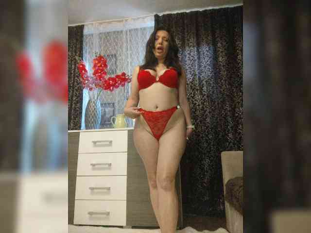 ProstoLolkaXXX webcam