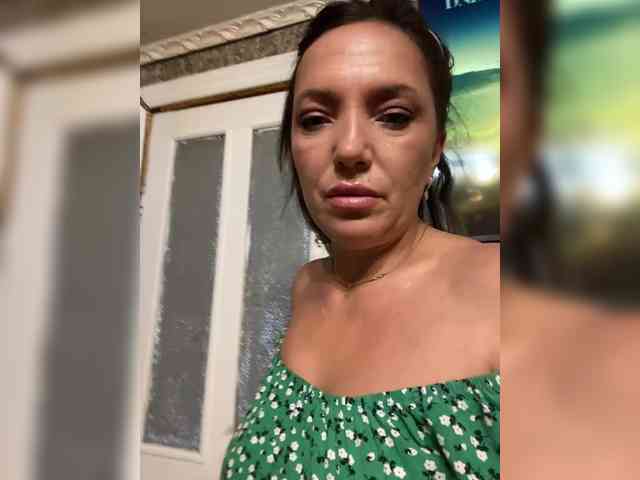 ProstoLolkaXXX webcam