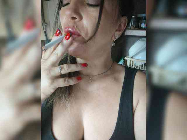 ProstoLolkaXXX webcam
