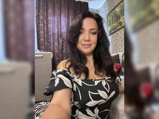 ProstoLolkaXXX webcam