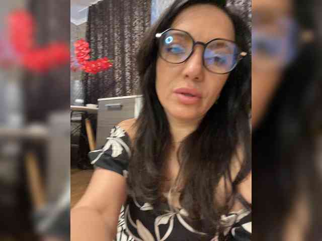 ProstoLolkaXXX webcam
