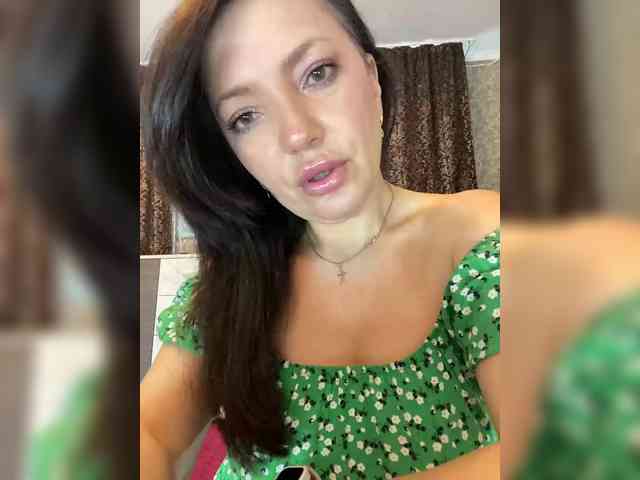 ProstoLolkaXXX webcam