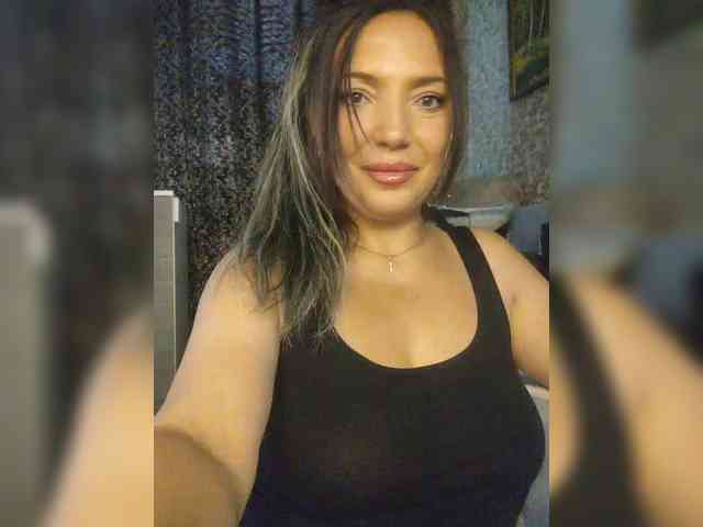 ProstoLolkaXXX webcam