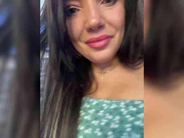 ProstoLolkaXXX webcam