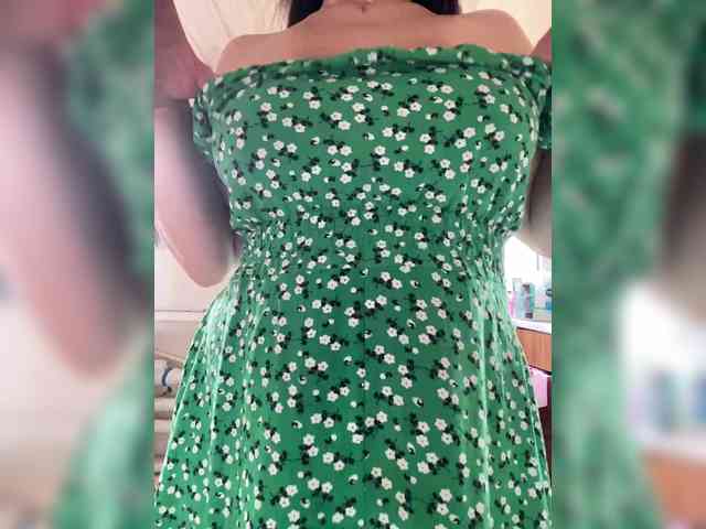 ProstoLolkaXXX webcam