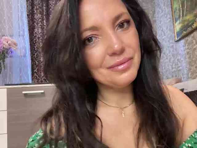 ProstoLolkaXXX webcam